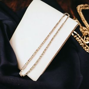 Chunky gold tone Park Lane necklace possibly Vintage